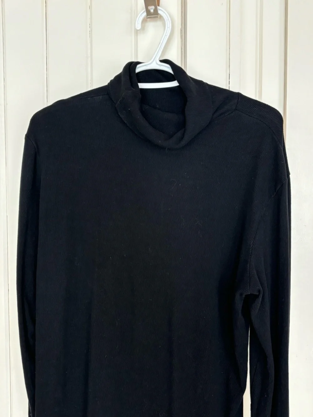 Black Ribbed Turtle Neck Top - Picture 2 of 4